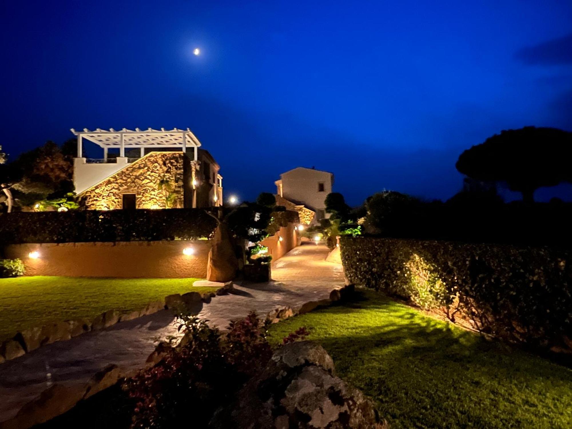 Antica Fonte Holiday Homes San Pantaleo Exterior foto