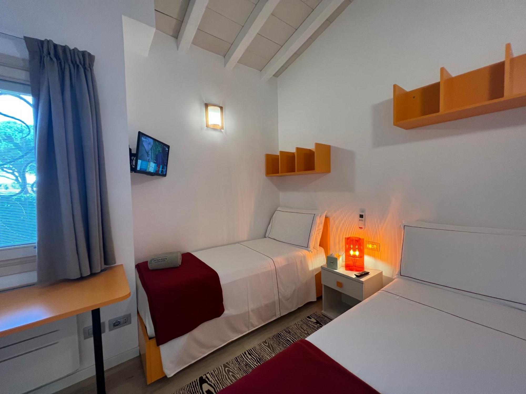 Antica Fonte Holiday Homes San Pantaleo Exterior foto